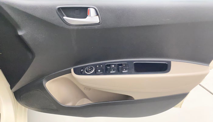 2013 Hyundai Grand i10 ASTA 1.2 KAPPA VTVT, Petrol, Manual, 65,783 km, Driver Side Door Panels Control