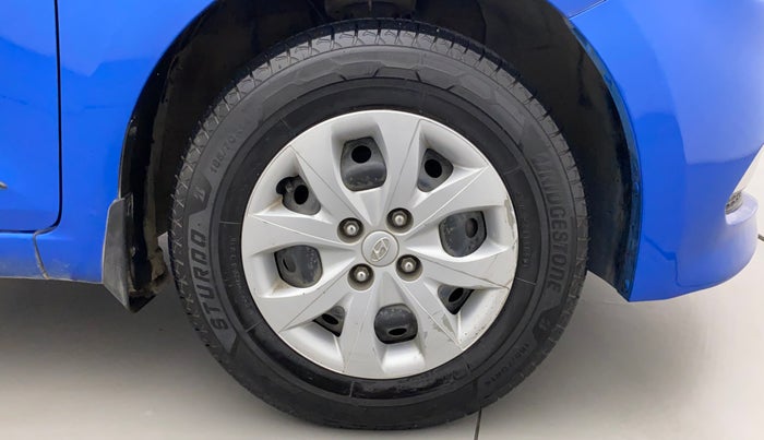 2017 Hyundai Elite i20 SPORTZ 1.2, Petrol, Manual, 66,293 km, Right Front Wheel