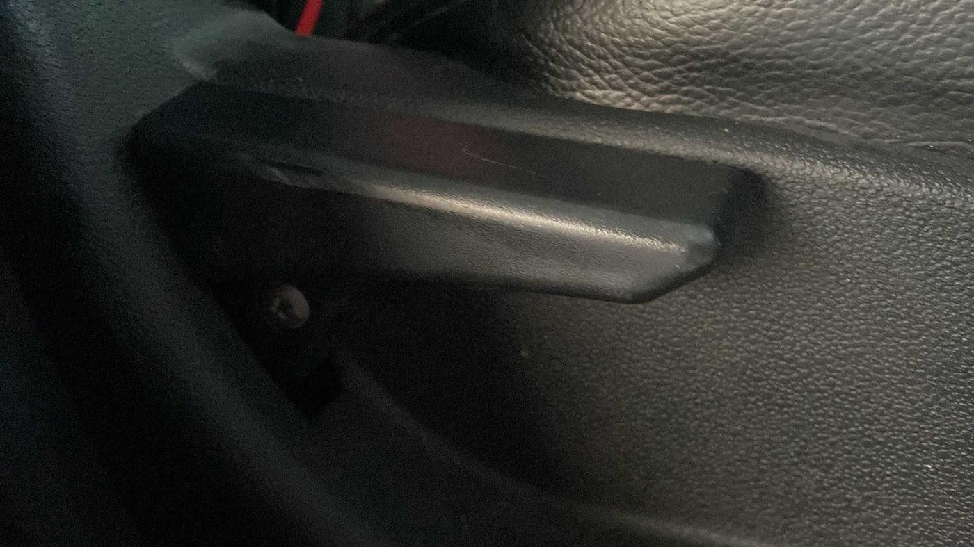 2016 Tata Tiago XT PETROL, Petrol, Manual, 94,279 km, Driver Side Adjustment Panel