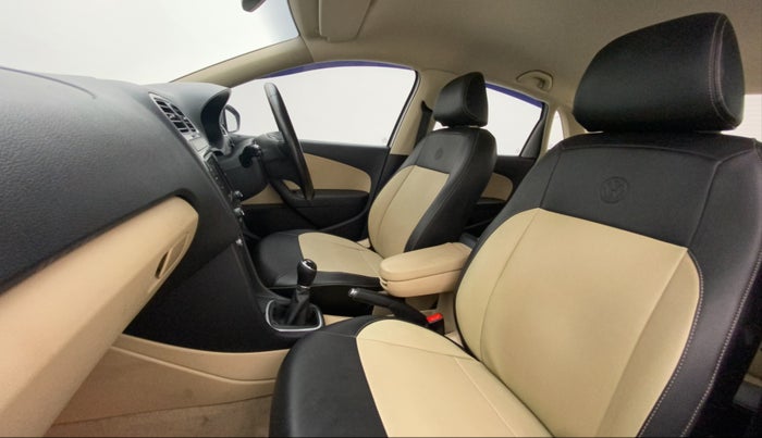 2018 Volkswagen Ameo HIGHLINE PLUS 1.0L 16 ALLOY, Petrol, Manual, 35,772 km, Right Side Front Door Cabin