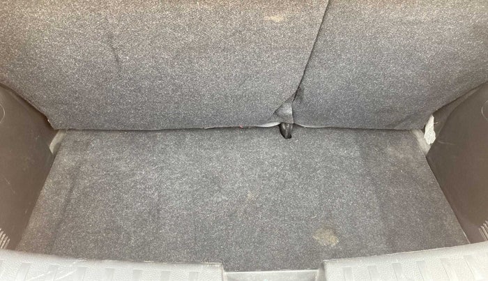 2015 Maruti Swift VXI, Petrol, Manual, 23,226 km, Boot Inside