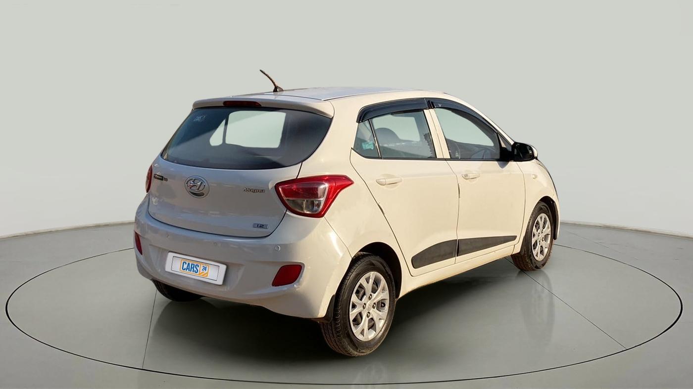 2014 Hyundai Grand i10 MAGNA 1.2 KAPPA VTVT, Petrol, Manual, 73,767 km, Right Back Diagonal