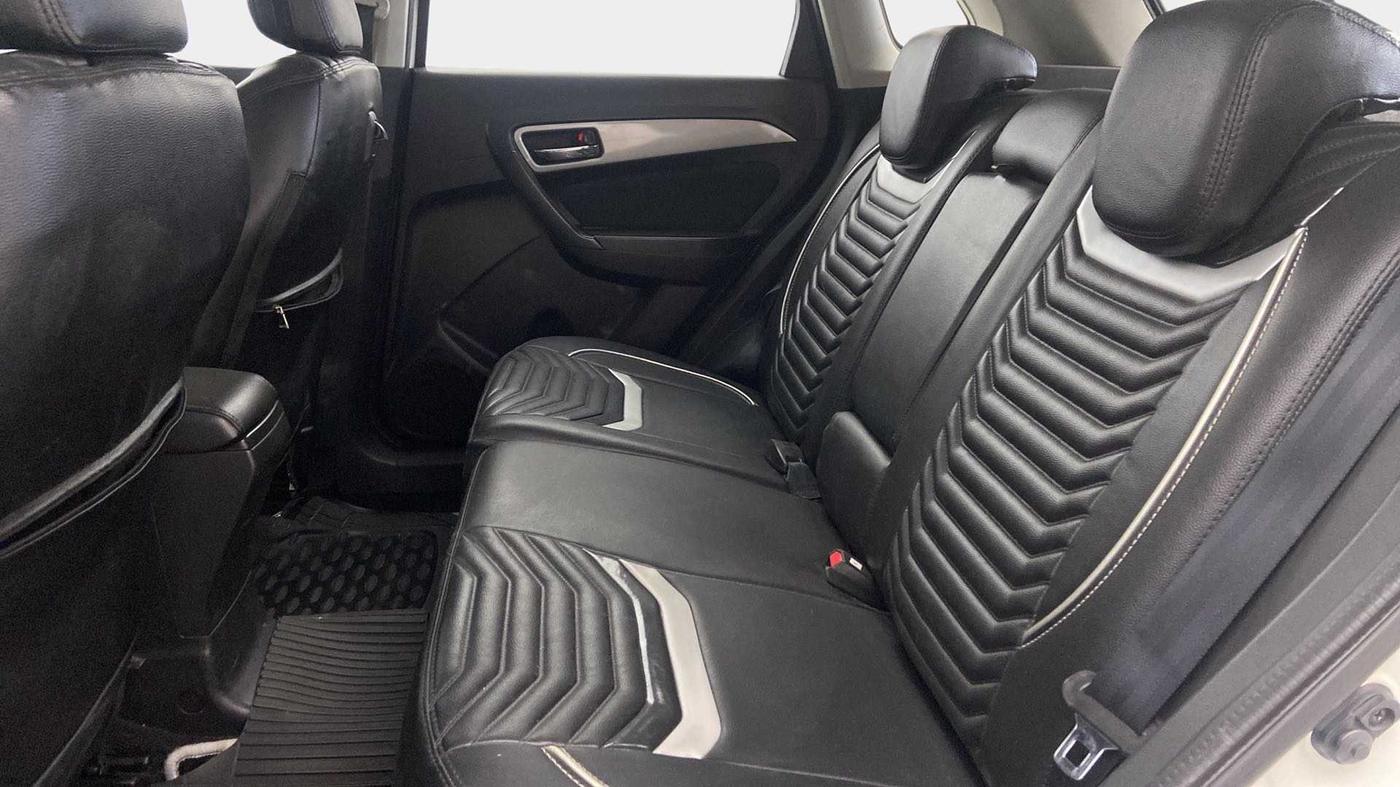 2020 Maruti Vitara Brezza ZXI PLUS AT SHVS, Petrol, Automatic, 23,710 km, Right Side Rear Door Cabin