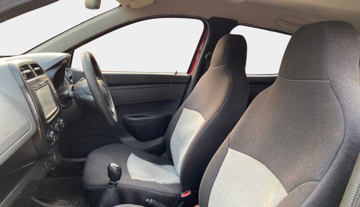 2017 Renault Kwid RXT 1.0, Petrol, Manual, 60,077 km, Right Side Front Door Cabin