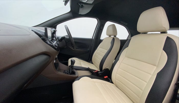2018 Ford FREESTYLE TITANIUM 1.2 PETROL, Petrol, Manual, 31,113 km, Right Side Front Door Cabin