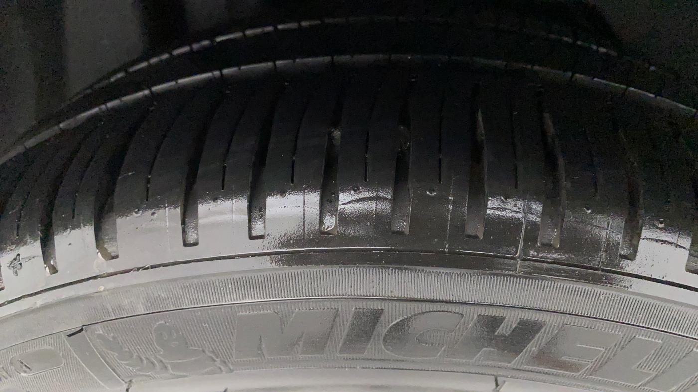 2018 Ford FREESTYLE TITANIUM 1.2 PETROL, Petrol, Manual, 31,113 km, Right Rear Tyre Tread