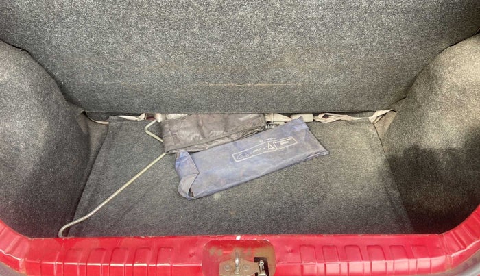 2016 Datsun Redi Go T (O), Petrol, Manual, 62,823 km, Boot Inside