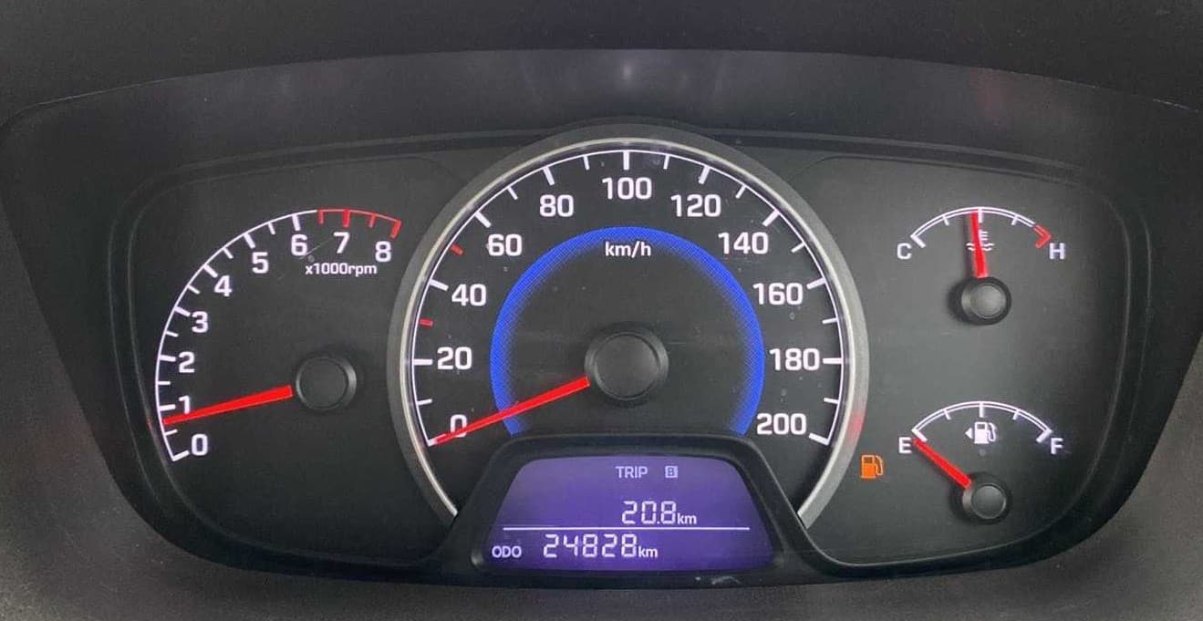 2015 Hyundai Grand i10 SPORTZ 1.2 KAPPA VTVT, Petrol, Manual, 24,918 km, Odometer Image