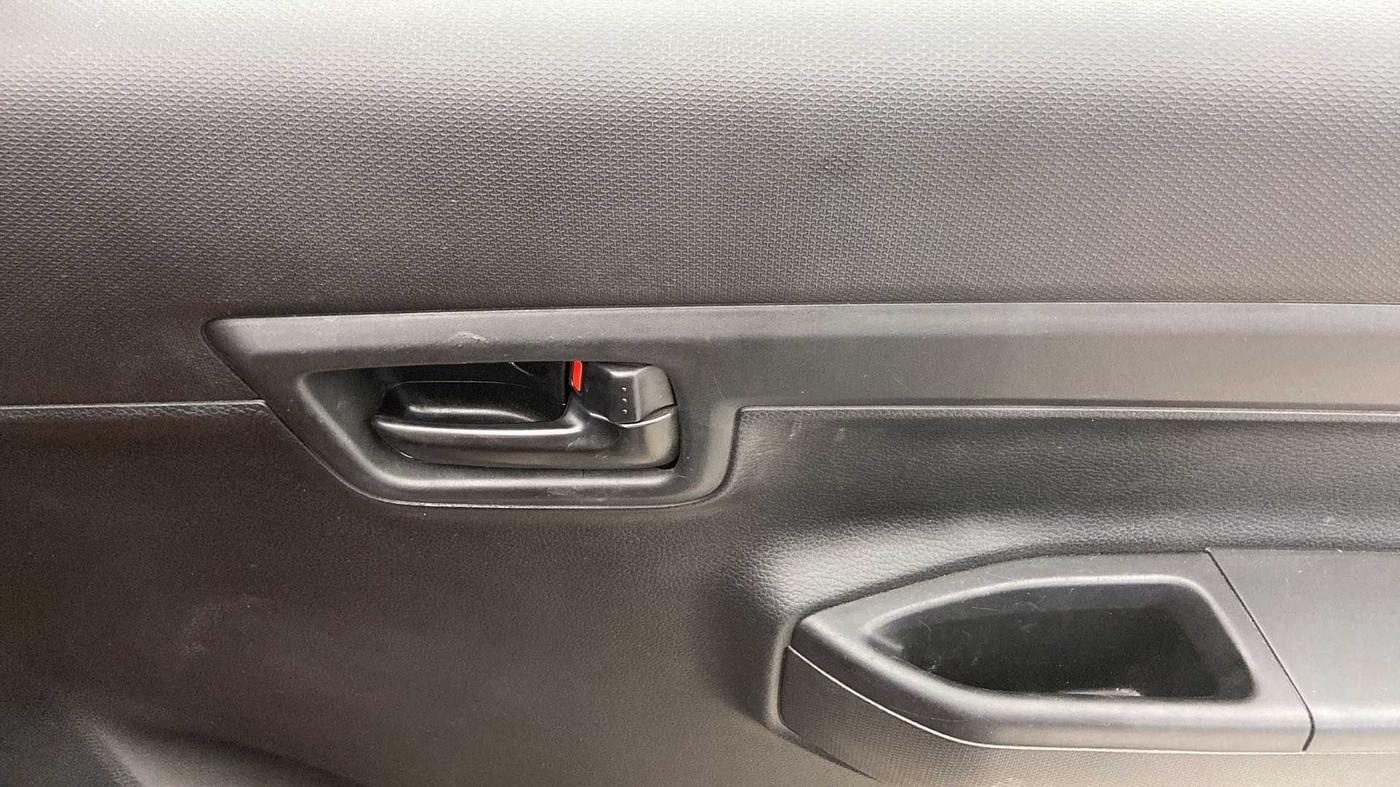 2020 Maruti S PRESSO VXI+, Petrol, Manual, 20,146 km, Driver Side Door Panels Control