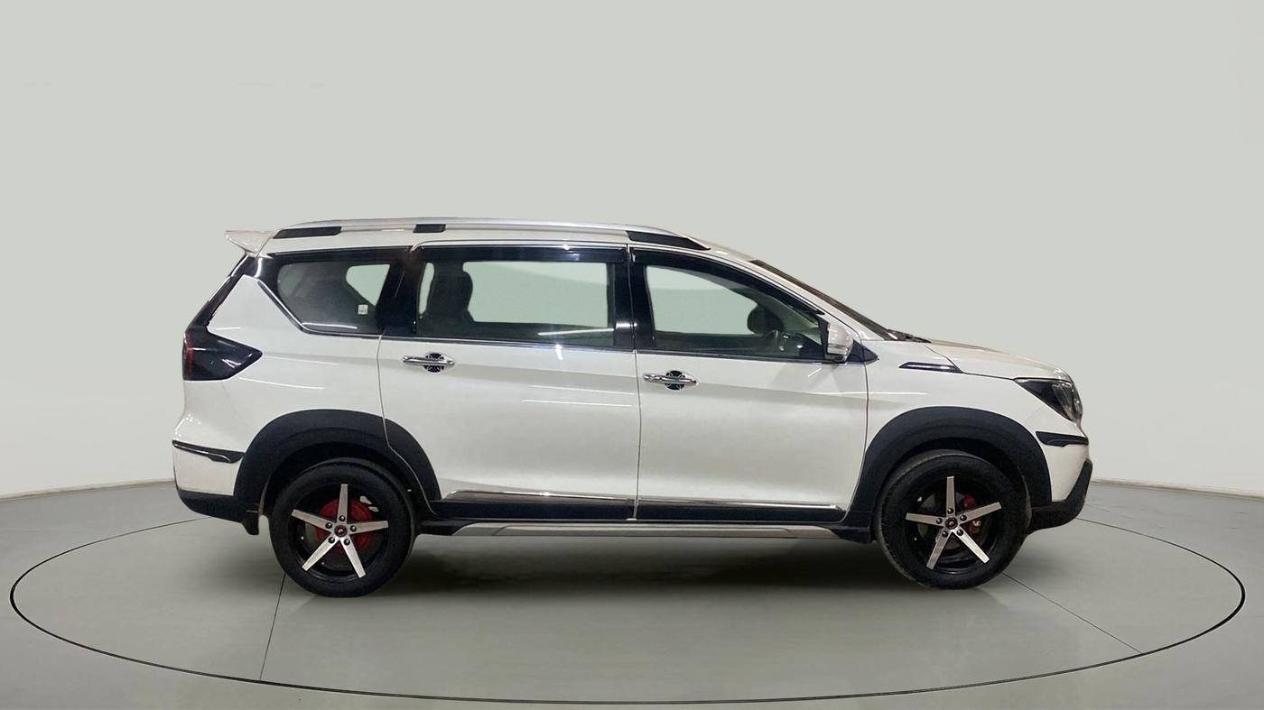 2023 Maruti XL6 ALPHA PLUS MT, Petrol, Manual, 7,241 km, Right Side View