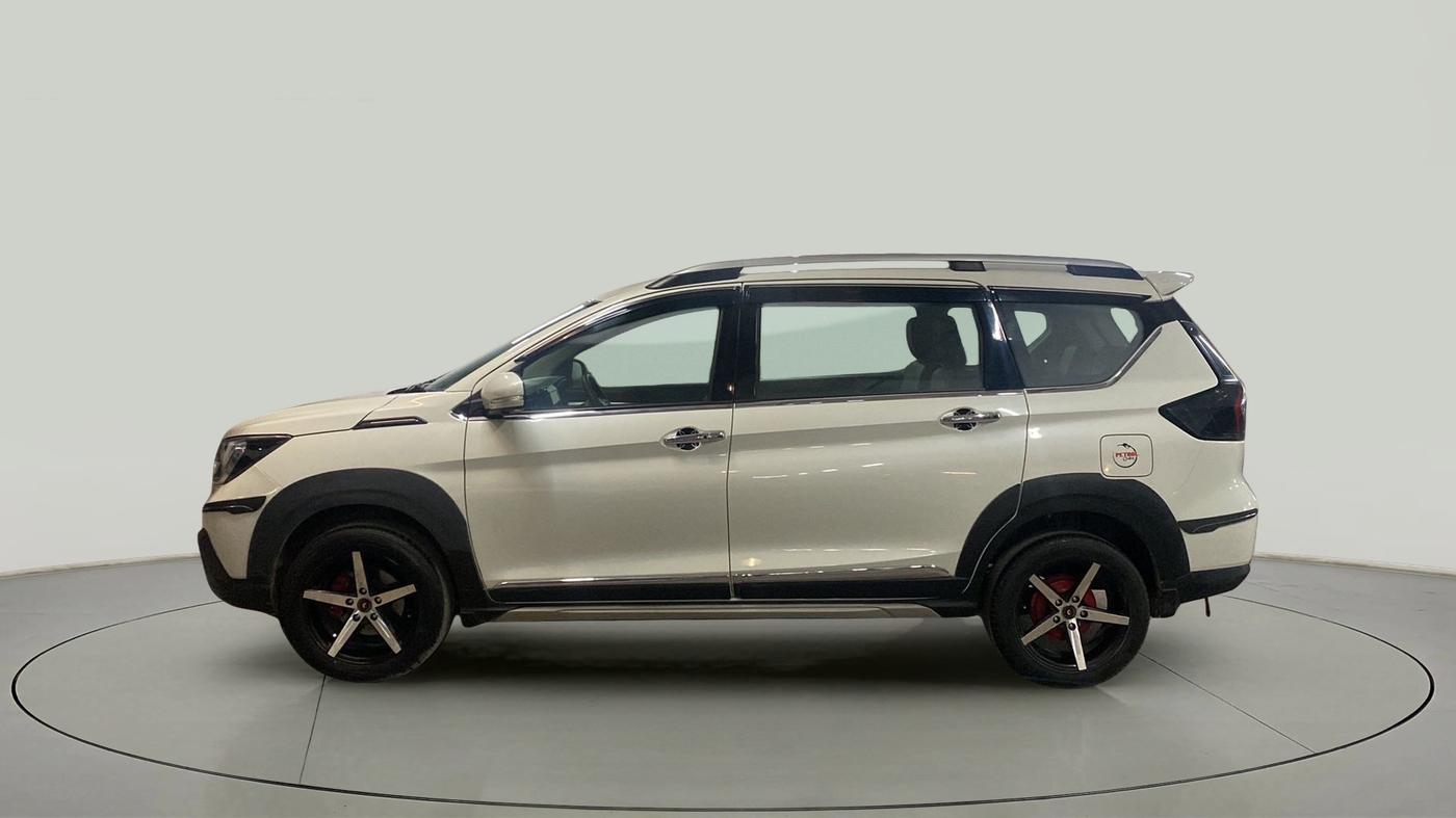 2023 Maruti XL6 ALPHA PLUS MT, Petrol, Manual, 7,241 km, Left Side