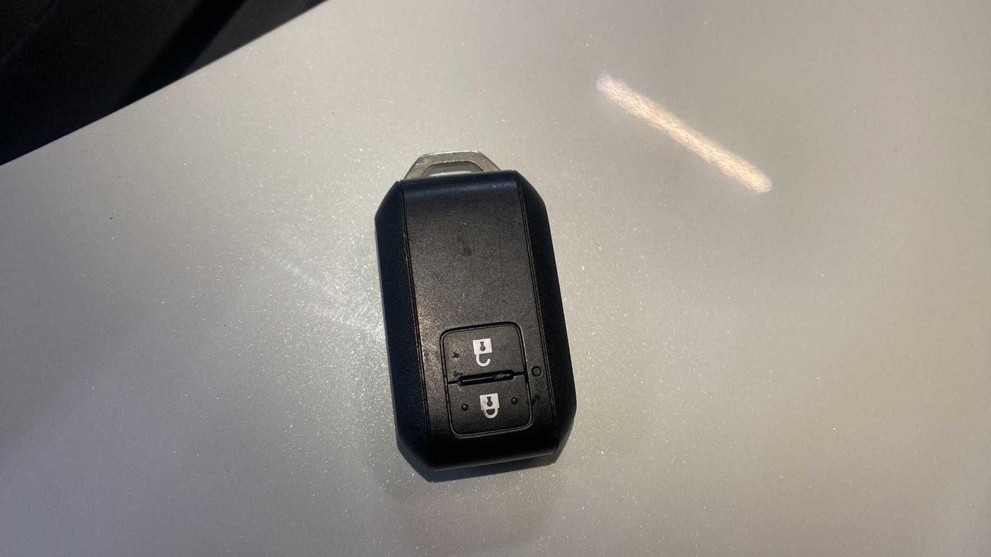 2023 Maruti XL6 ALPHA PLUS MT, Petrol, Manual, 7,241 km, Key Close Up