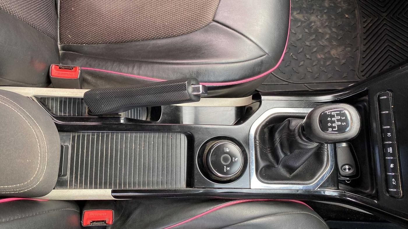 2020 Tata NEXON XZ PLUS (O) DIESEL, Diesel, Manual, 62,576 km, Gear Lever
