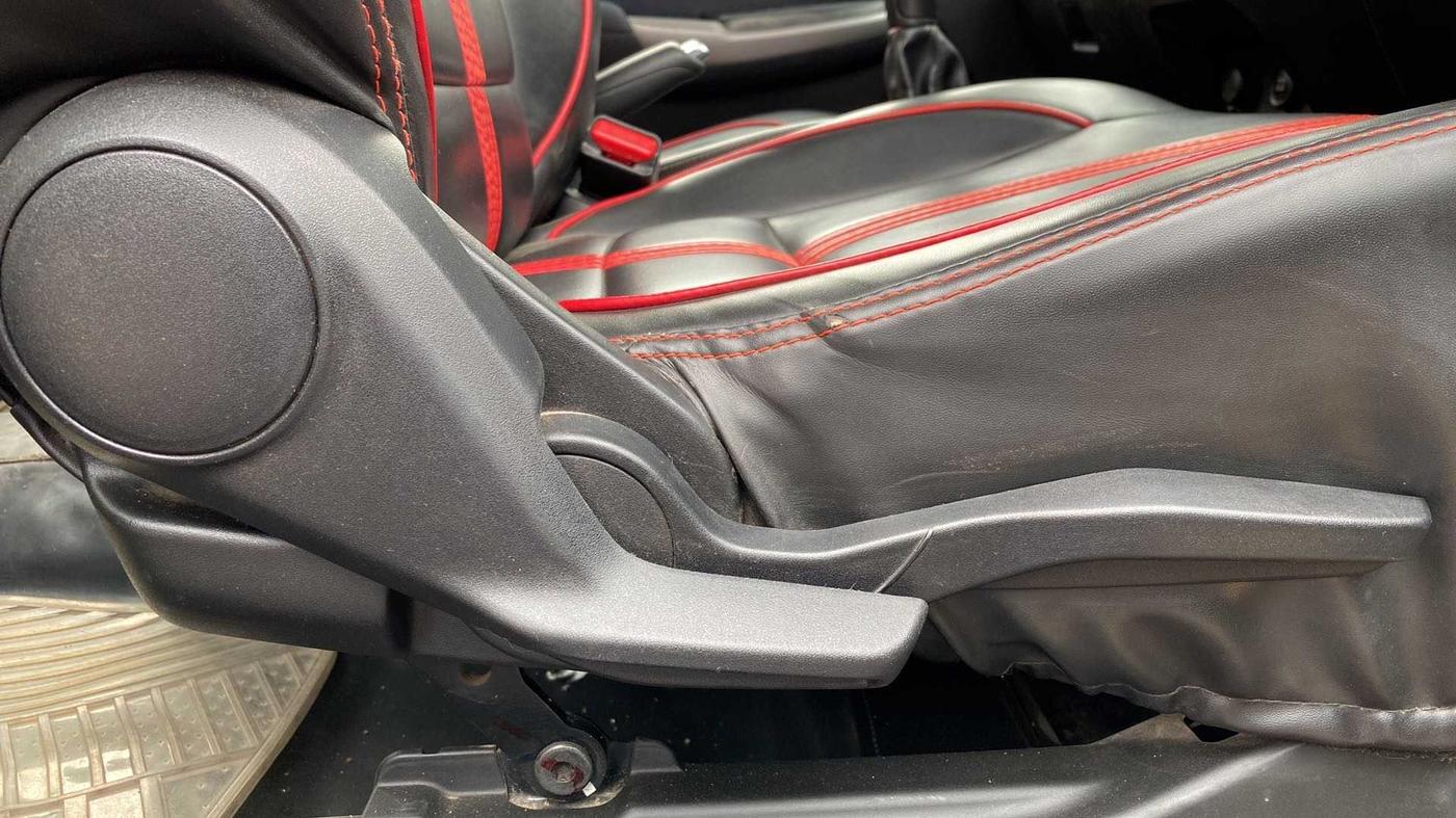 2020 Maruti Baleno ZETA PETROL 1.2, Petrol, Manual, 63,091 km, Driver Side Adjustment Panel