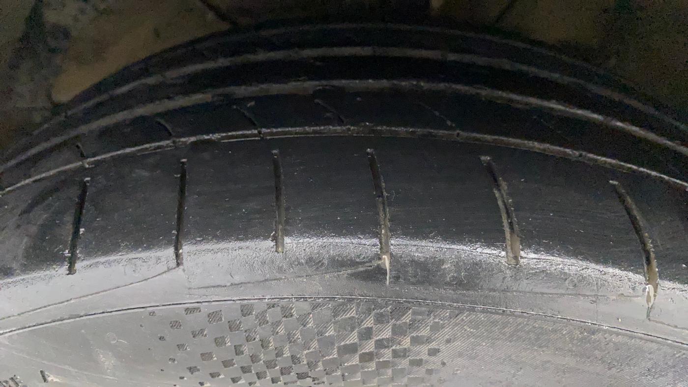 2017 Maruti Baleno ZETA PETROL 1.2, Petrol, Manual, 1,08,028 km, Left Front Tyre Tread