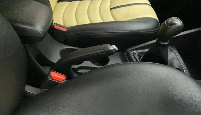2017 Hyundai Elite i20 SPORTZ 1.2, Petrol, Manual, 28,088 km, Gear Lever