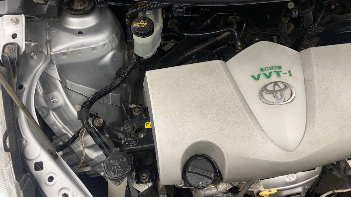 2019 Toyota YARIS J MT, Petrol, Manual, 1,27,430 km, Engine View - Right