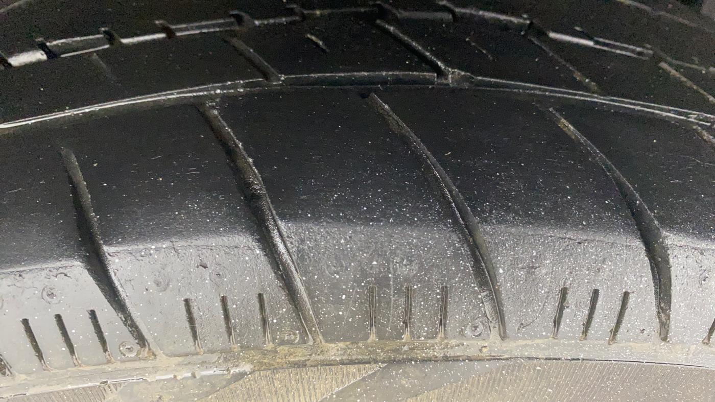 2019 Toyota YARIS J MT, Petrol, Manual, 1,27,430 km, Left Rear Tyre Tread