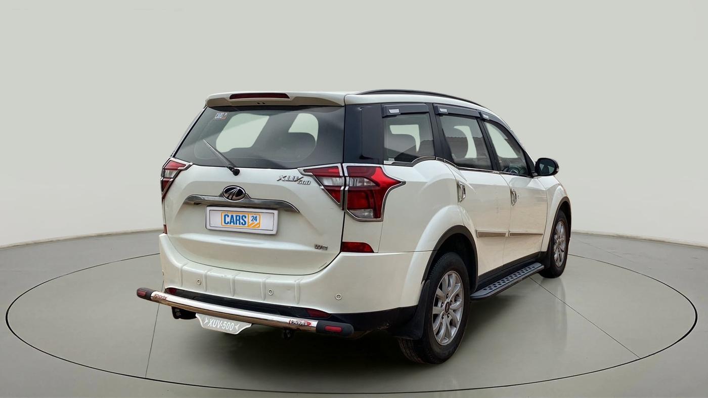 2019 Mahindra XUV500 W9, Diesel, Manual, 59,793 km, Right Back Diagonal