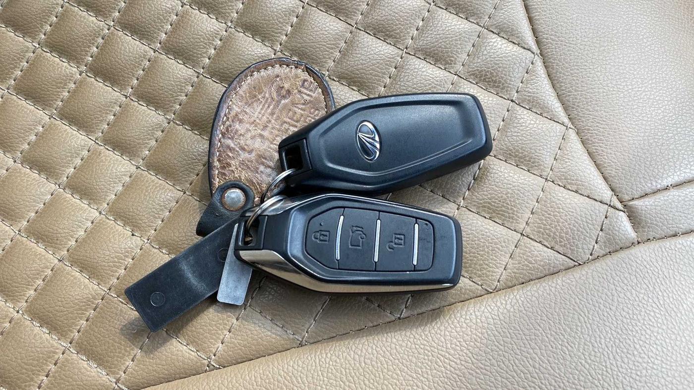 2019 Mahindra XUV500 W9, Diesel, Manual, 59,793 km, Key Close Up