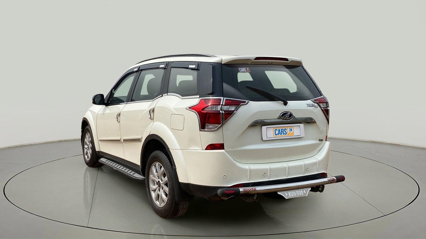 2019 Mahindra XUV500 W9, Diesel, Manual, 59,793 km, Left Back Diagonal