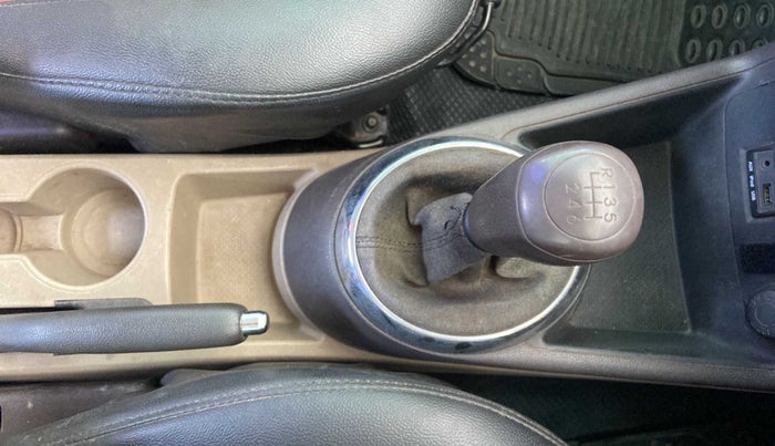 2011 Hyundai i20 MAGNA (O) 1.4 CRDI, Diesel, Manual, 1,00,023 km, Gear Lever