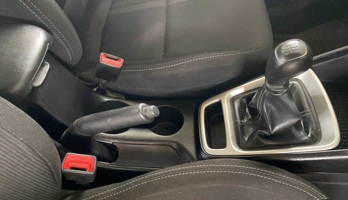 2020 Hyundai VENUE S 1.2, Petrol, Manual, 17,308 km, Gear Lever