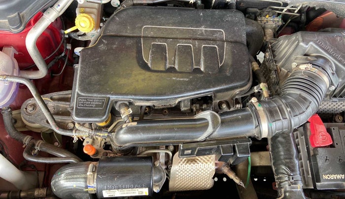 2021 Mahindra XUV300 W8 (O) 1.2 PETROL AMT, Petrol, Automatic, 7,093 km, Open Bonet