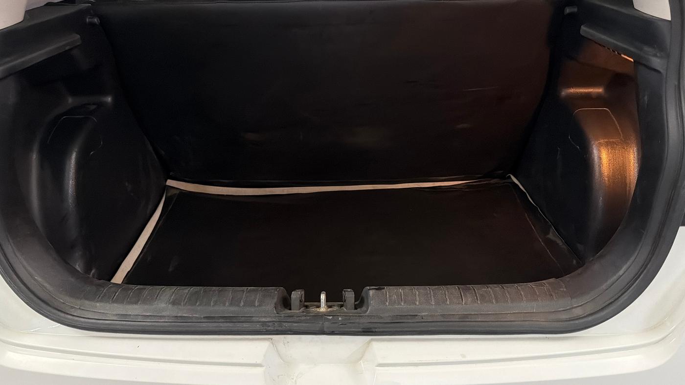 2022 Hyundai VENUE S+ 1.2, Petrol, Manual, 30,871 km, Boot Inside