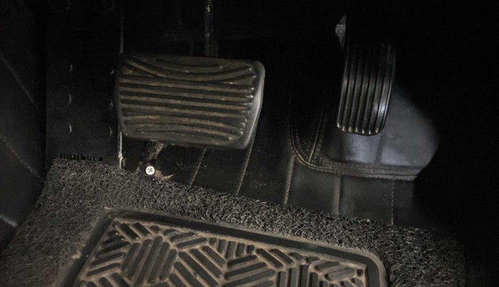 2021 Mahindra Thar LX PETROL HT 4WD AT, Petrol, Automatic, 13,934 km, Pedals