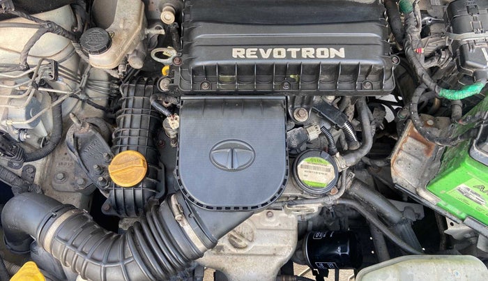 2017 Tata Tiago XZ PETROL, Petrol, Manual, 39,415 km, Open Bonet