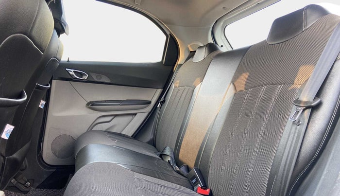 2017 Tata Tiago XZ PETROL, Petrol, Manual, 39,415 km, Right Side Rear Door Cabin