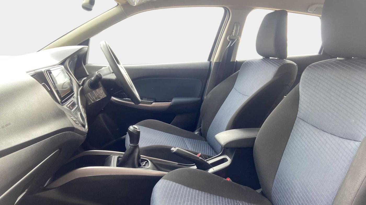 2021 Maruti Baleno ZETA PETROL 1.2, Petrol, Manual, 32,461 km, Right Side Front Door Cabin