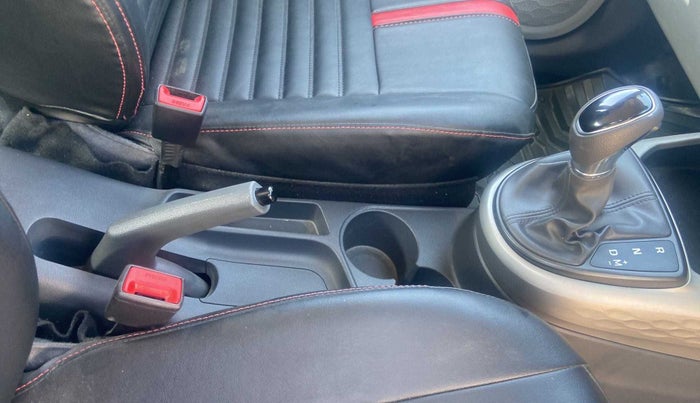 2020 Hyundai GRAND I10 NIOS SPORTZ AMT 1.2 KAPPA VTVT, Petrol, Automatic, 16,598 km, Gear Lever