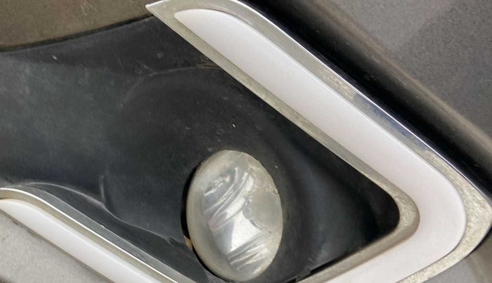 2021 Maruti Swift VXI AMT, Petrol, Automatic, 35,510 km, Left fog light - Not working