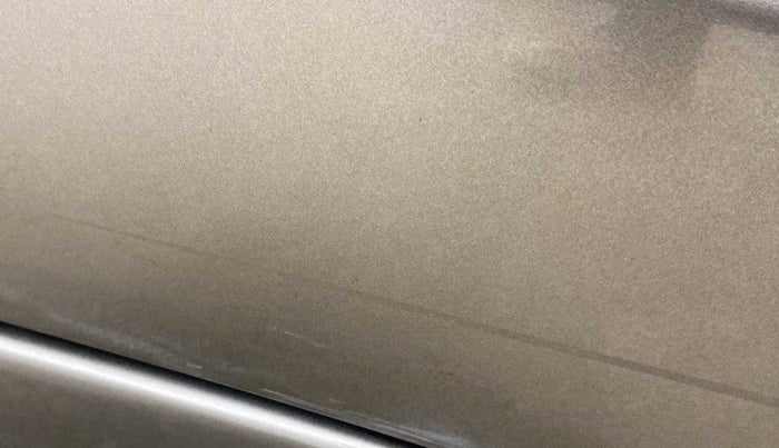 2021 Maruti Swift VXI AMT, Petrol, Automatic, 35,510 km, Right rear door - Slightly dented