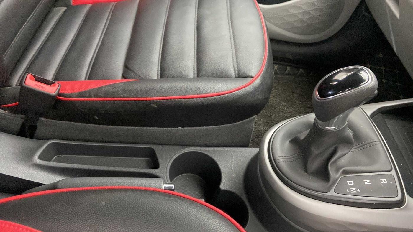 2020 Hyundai GRAND I10 NIOS ASTA AMT 1.2 KAPPA VTVT, Petrol, Automatic, 5,192 km, Gear Lever