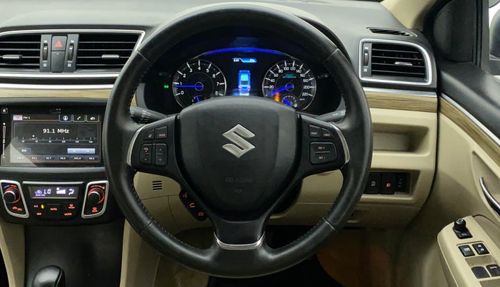 2018 Maruti Ciaz ALPHA  AT 1.5 SHVS PETROL, CNG, Automatic, 74,462 km, Steering Wheel Close Up