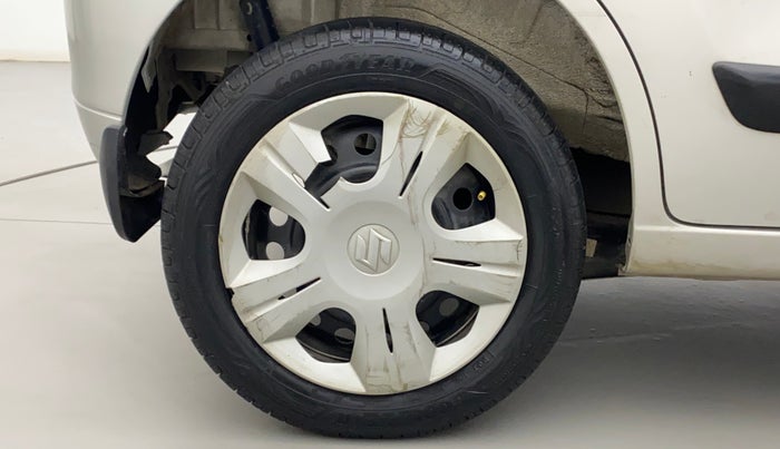 2017 Maruti Wagon R 1.0 VXI, Petrol, Manual, 35,643 km, Right Rear Wheel
