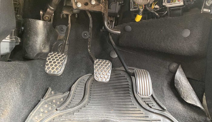 2022 Tata Tiago XZ PLUS CNG, CNG, Manual, 16,915 km, Pedals