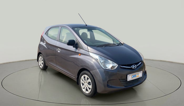 2017 Hyundai Eon MAGNA +, Petrol, Manual, 15,621 km, Right Front Diagonal