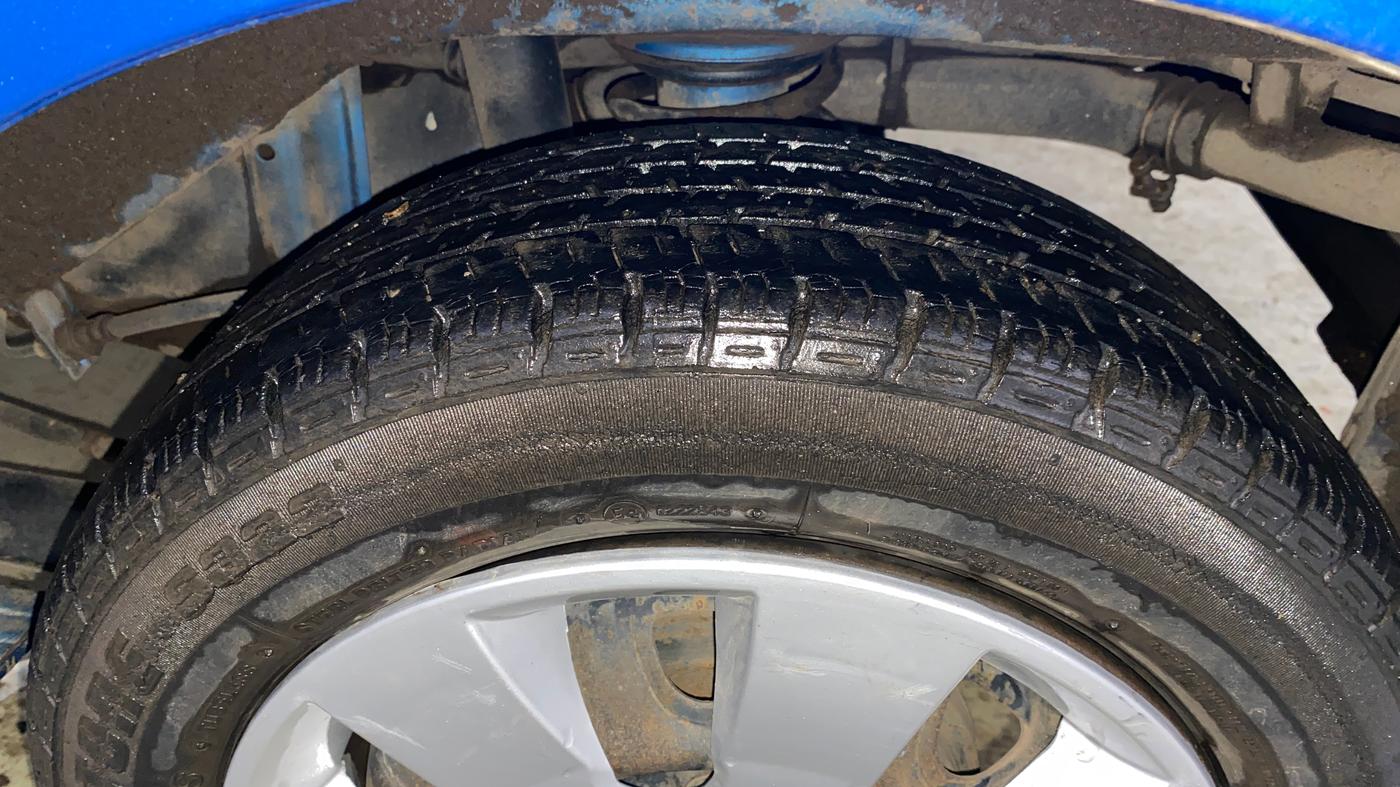 2016 Maruti Alto K10 VXI, Petrol, Manual, 42,803 km, Left Rear Tyre Tread