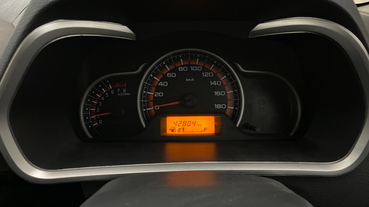 2016 Maruti Alto K10 VXI, Petrol, Manual, 42,803 km, Odometer Image