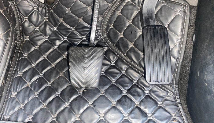 2022 KIA SELTOS HTK PLUS 1.5 DIESEL IMT, Diesel, Manual, 70,386 km, Pedals