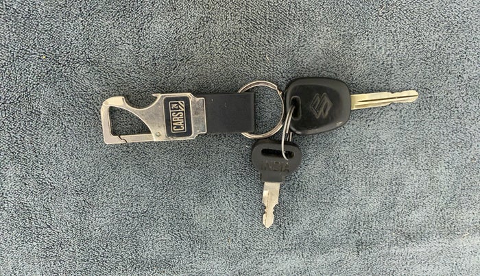 2017 Maruti OMNI E 8 STR, Petrol, Manual, 48,543 km, Key Close Up
