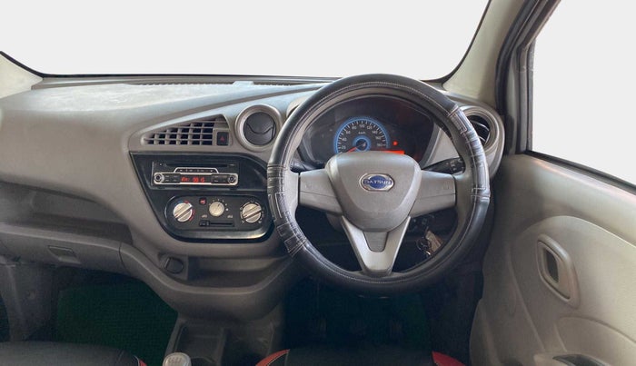 2016 Datsun Redi Go T (O), Petrol, Manual, 16,461 km, Steering Wheel Close Up
