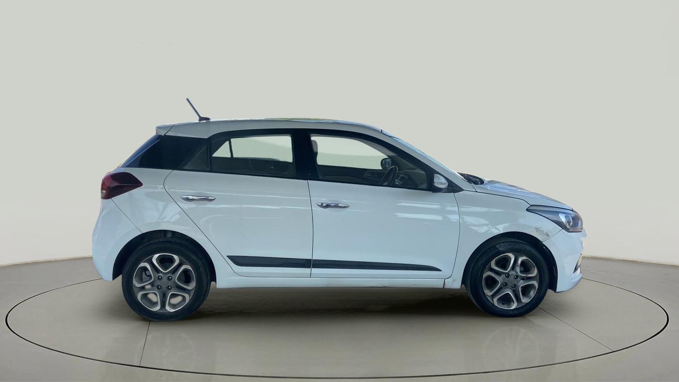 2018 Hyundai Elite i20 ASTA 1.2 (O), Petrol, Manual, 72,994 km, Right Side View