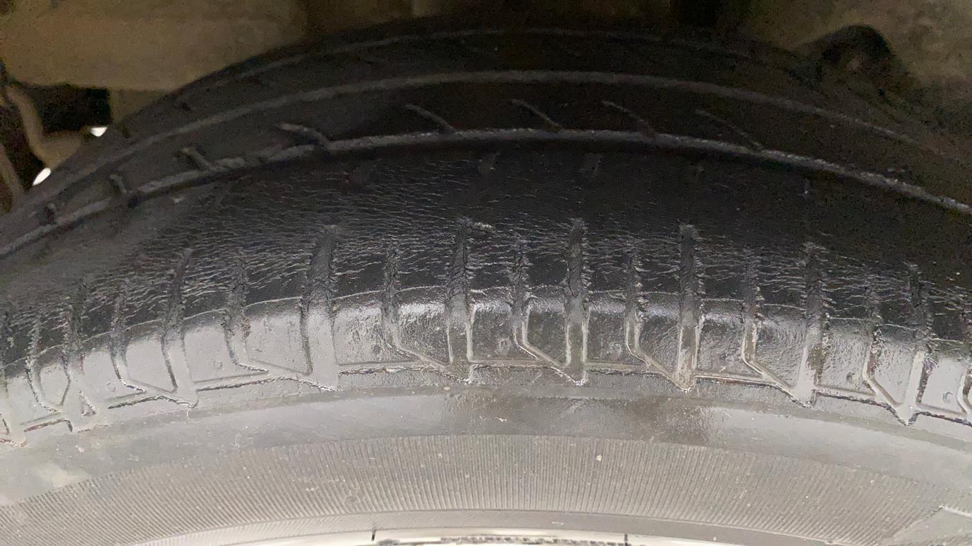 2016 Tata Tiago XZ PETROL, Petrol, Manual, 68,327 km, Right Rear Tyre Tread