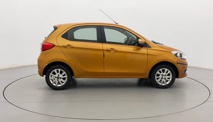 2016 Tata Tiago XZ PETROL, Petrol, Manual, 68,327 km, Right Side View