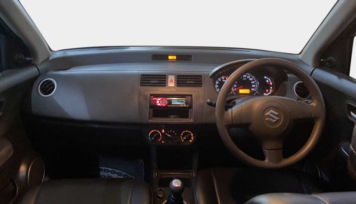 2011 Maruti Swift VXI, Petrol, Manual, 57,362 km, Dashboard